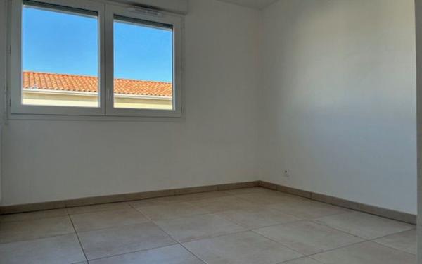 Maison à vendre    4 pièces • 79,90 m2 La Salvetat-Saint-Gilles