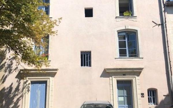 Appartement à louer    2 pièces •  Rochefort-du-Gard