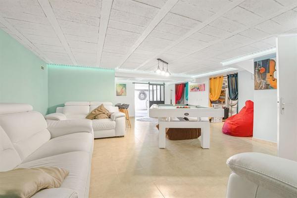 Vente Villa de luxe Mouans-Sartoux 8 Pièces 256 m²