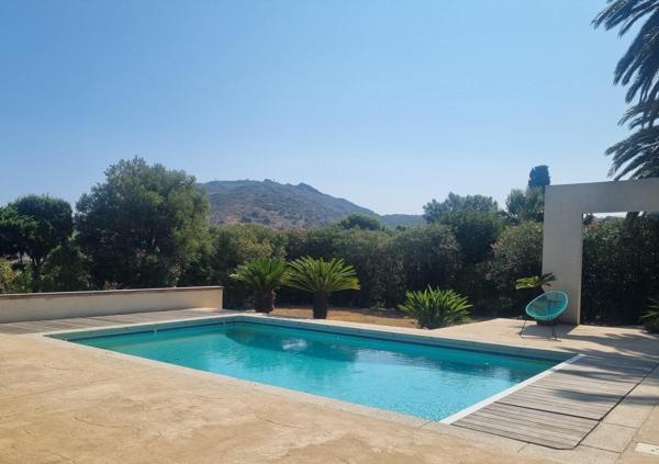 Vente Maison de luxe Port-Vendres 9 Pièces 290 m²