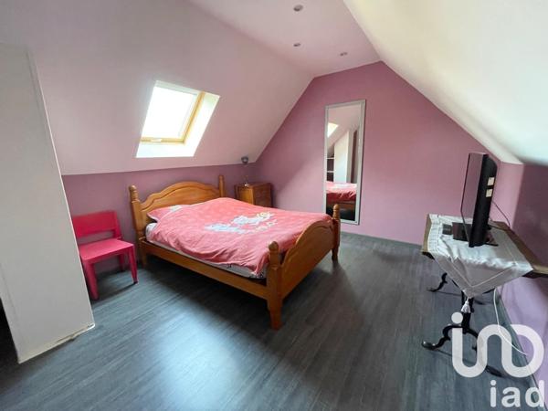 Maison 8 pièces de 213 m² à Fère-en-Tardenois (02130)