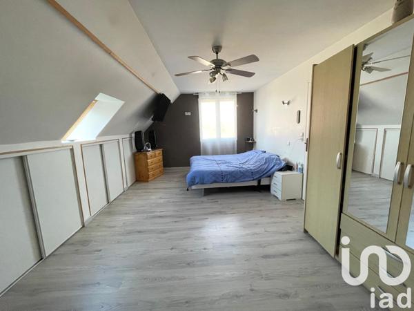 Maison 8 pièces de 213 m² à Fère-en-Tardenois (02130)