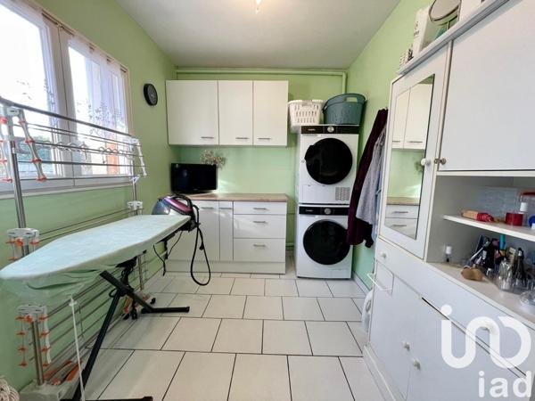 Maison 8 pièces de 213 m² à Fère-en-Tardenois (02130)