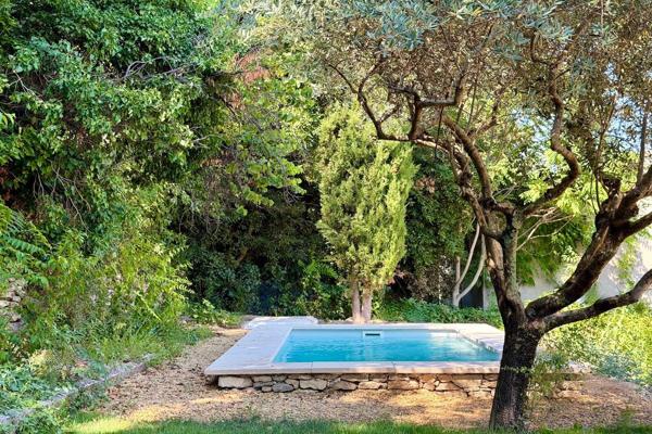Vente Maison de luxe Uzès 5 Pièces 96 m²
