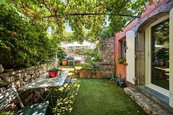 Vente Maison de luxe Aix-en-Provence 4 Pièces 127 m²