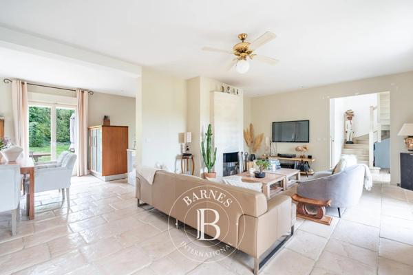 Vernouillet, Maison 4 Chambres -  154 m² à vendre