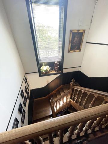 Château + gîte avec activité d’hébergement touristique proche de COGNAC (16)