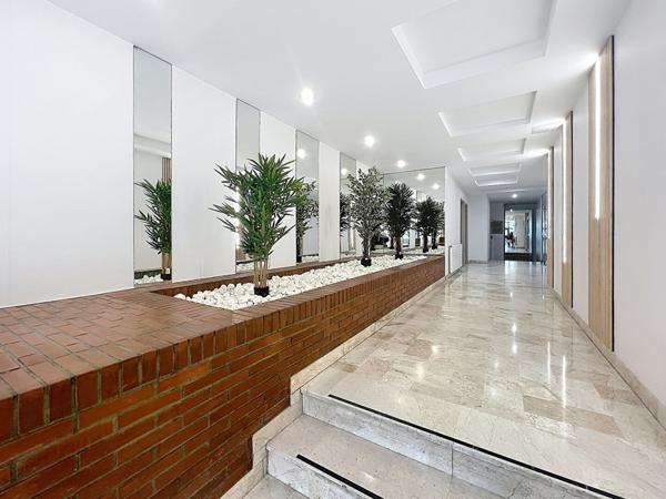 Appartement Suresnes 4 pièce(s) 94 m2