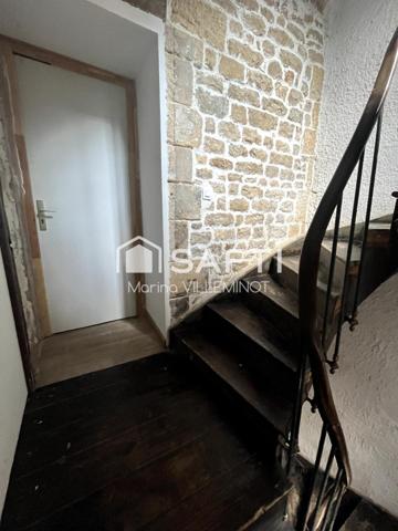 immeuble de 4 logements et 2 locaux