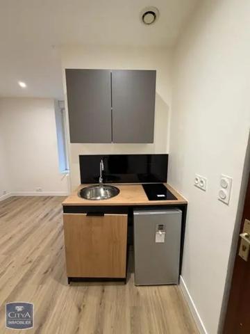 Appartement à louer 2 pièces 15.02m²