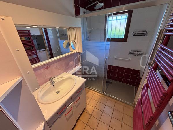 Maison Sisteron Le Thor 4 pièce(s) 105 m2