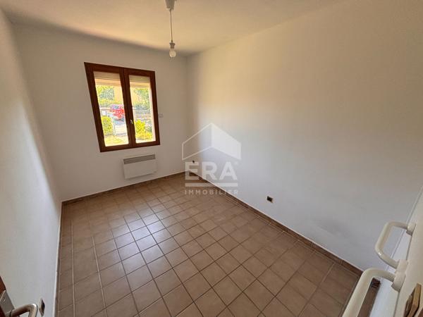 Maison Sisteron Le Thor 4 pièce(s) 105 m2