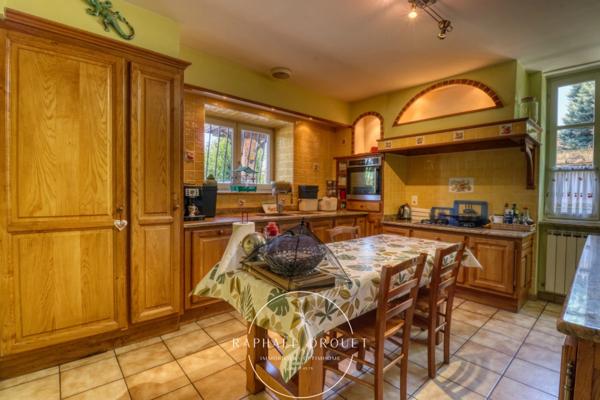 VIENNE (38) – 5 MIN CENTRE-VILLE - MAISON FAMILIALE DE 170 M2 SUR 1500 M2 DE TERRAIN