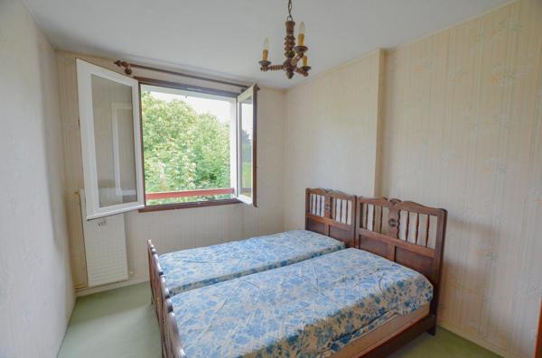 À vendre - Appartement T3 traversant à rénover - Saint-Jean-de-Luz