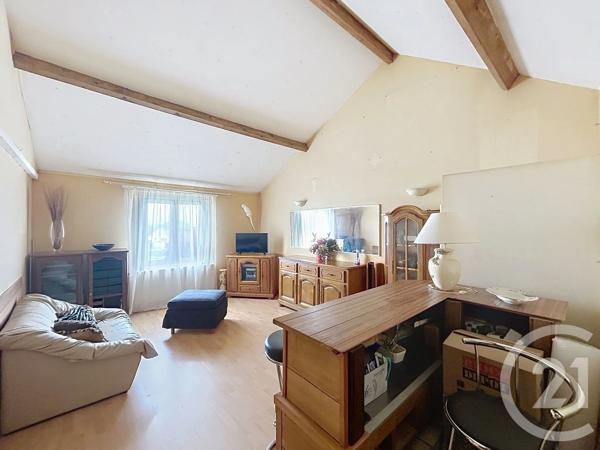 Maison à vendre  8 pièces - 152,68 m 2   COMPERTRIX  - 51