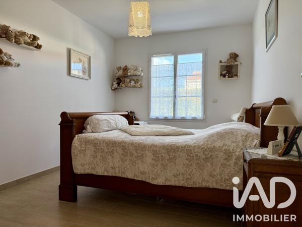 Maison à vendre 5 pièces 103 m² Saint-Pierre-d'Oléron