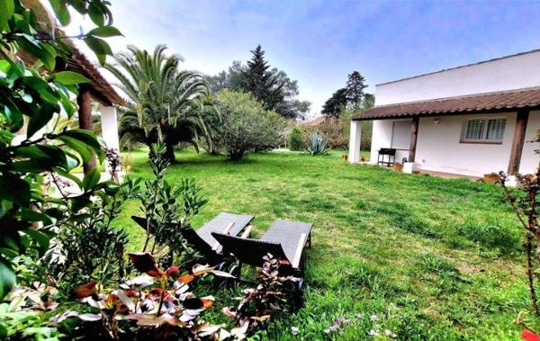 Vente Domaine composé de 2 maisons Saintes-maries-de-la-mer   