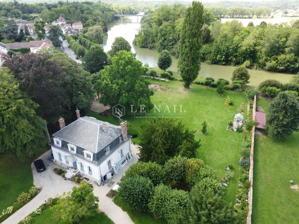 Demeure de style « Mansart » du XIXème siècle