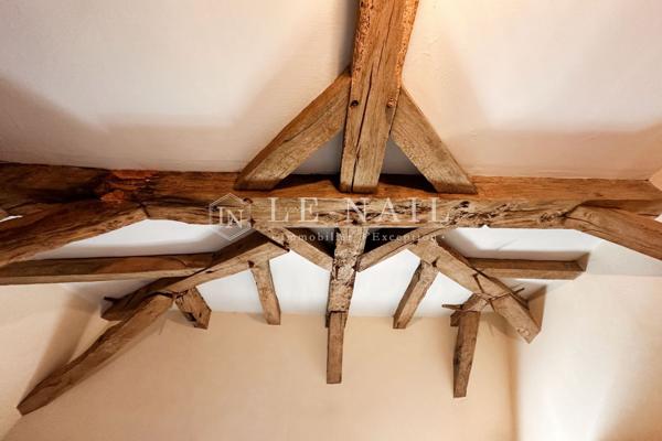 PROCHE DE NANTES, BEAU MANOIR DU XVIIème SIÈCLE AVEC DEUX LOCATIFS