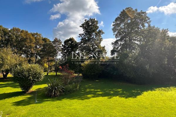 PROCHE DE NANTES, BEAU MANOIR DU XVIIème SIÈCLE AVEC DEUX LOCATIFS
