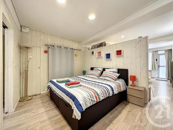 Immeuble à vendre  176 m 2   TROYES  - 10
