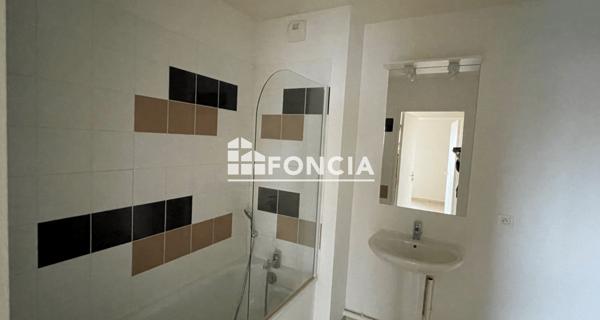Location Appartement 3 pièces 66.1 m² - Le Petit-quevilly 76140