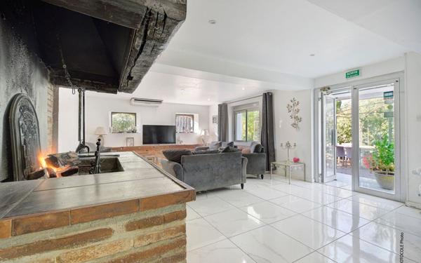 Maison à vendre    10 pièces • 340 m2 Villematier