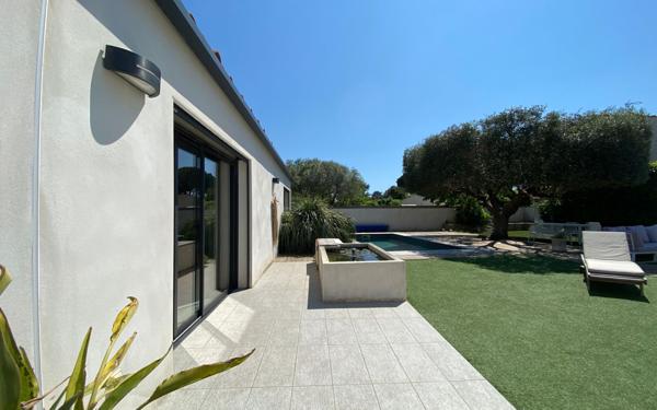 Maison à vendre    4 pièces •  Mauguio