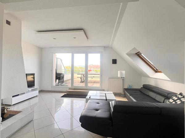 Superbe duplex de 112,6 m² avec terrasse, cheminée et garage – Dernier étage - Danjoutin