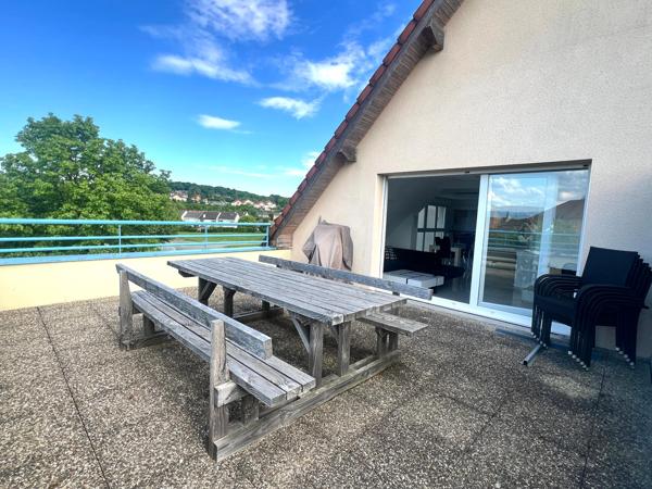 Superbe duplex de 112,6 m² avec terrasse, cheminée et garage – Dernier étage - Danjoutin