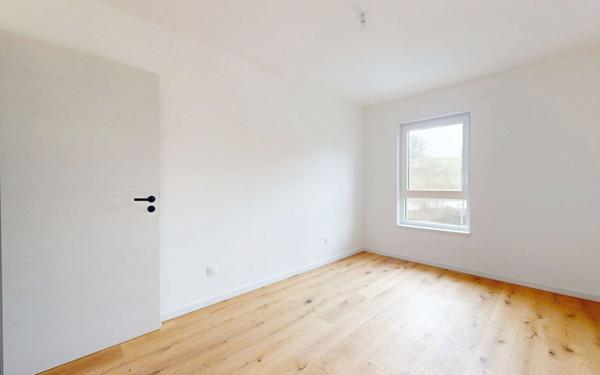 Appartement à vendre    3 pièces • 76,32 m2 Manom