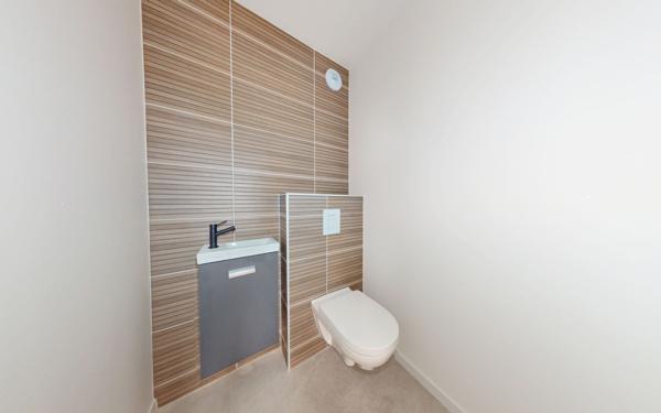 Appartement à vendre    3 pièces • 76,32 m2 Manom