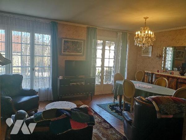 ensemble immobilier sis à Cousances les Forges