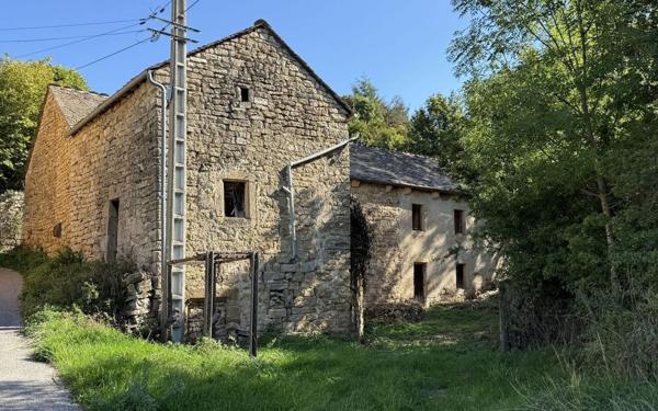 Maison à vendre    4 pièces •  Mende