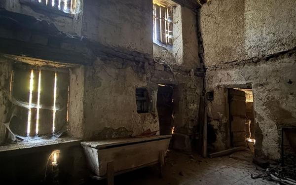 Maison à vendre    4 pièces •  Mende