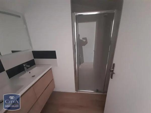 Maison à louer 3 pièces 85m² Sainte-Soulle (17220)