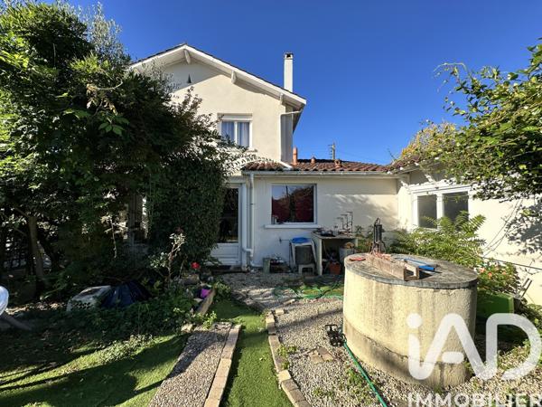 Maison à vendre 5 pièces 129 m² Villeneuve-sur-Lot