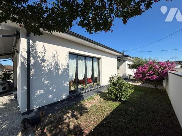 A VENDRE, Gironde, proche Bordeaux, PAREMPUYRE proche du centre, dans une rue calme, Belle mais...