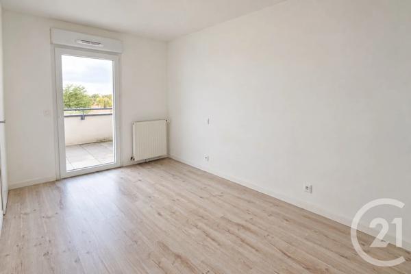 Appartement F2 à vendre  2 pièces - 45,21 m 2   MERIGNAC  - 33