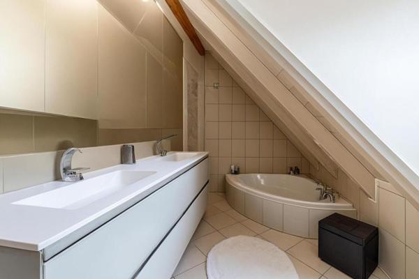 Maison de Charme 150m2 état NEUF centre ville & Calme