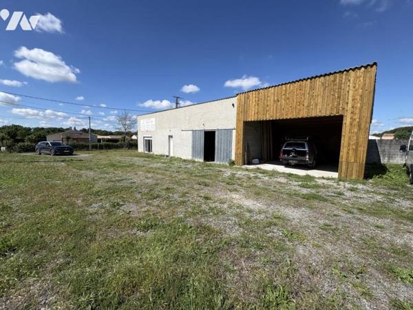 SAINT HILAIRE LA PALUD, ensemble immobilier 
