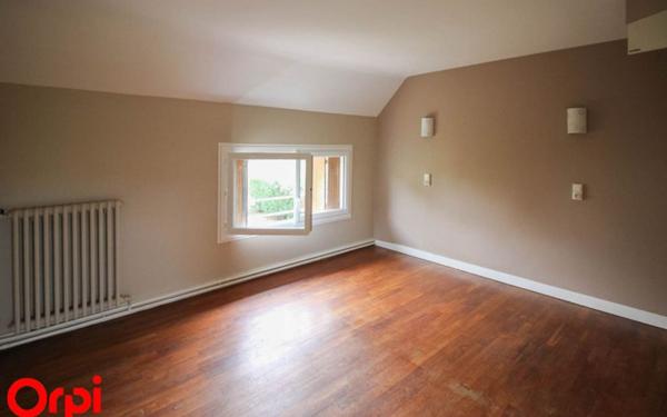 Maison à louer    2 pièces •  Chavençon