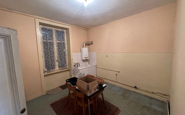 Maison à vendre    8 pièces •  Limoges