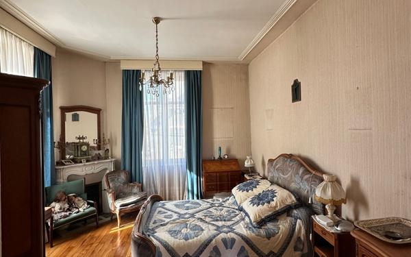 Maison à vendre    8 pièces •  Limoges