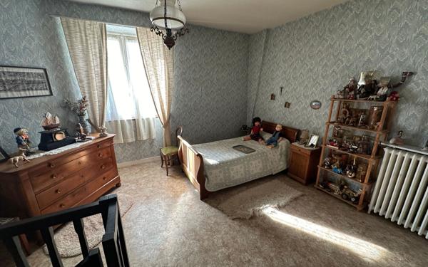 Maison à vendre    8 pièces •  Limoges