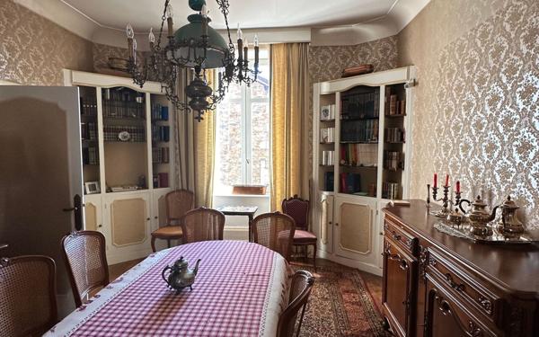 Maison à vendre    8 pièces •  Limoges