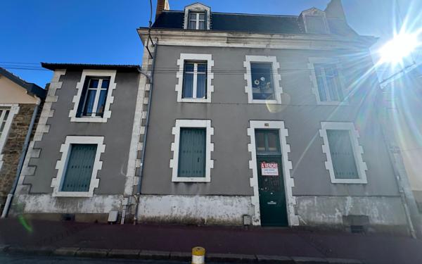 Maison à vendre    8 pièces •  Limoges