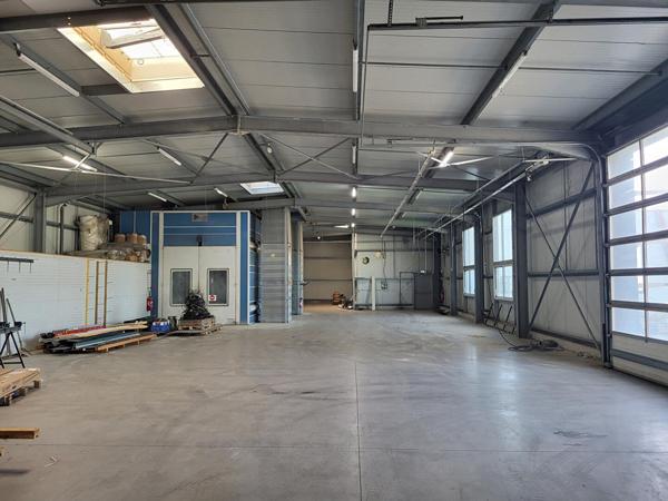 Local d'activité Bouffere 2820 m2 , Bouffere