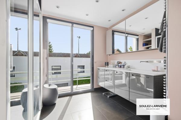 VAUCRESSON — DEMEURE ART DÉCO DE CARACTÈRE