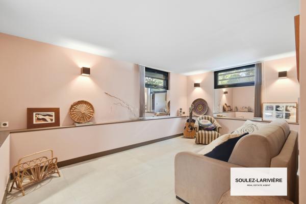 VAUCRESSON — DEMEURE ART DÉCO DE CARACTÈRE